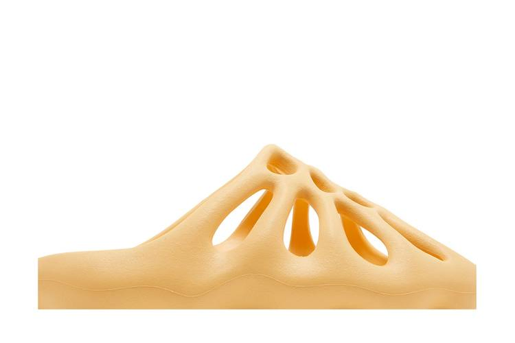 yeezy-450-slide-gz9864_01