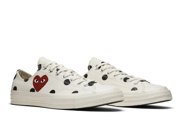 Krossovki-Comme-des-Garcons-x-Converse-Chuck-Taylor-All-Star-70-Low-Polka-Dot-7-1