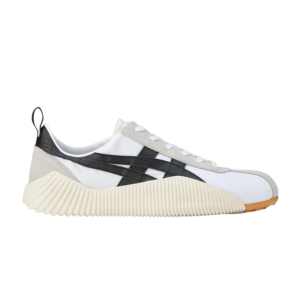 Кроссовки Onitsuka Tiger Acromount 'White Black'