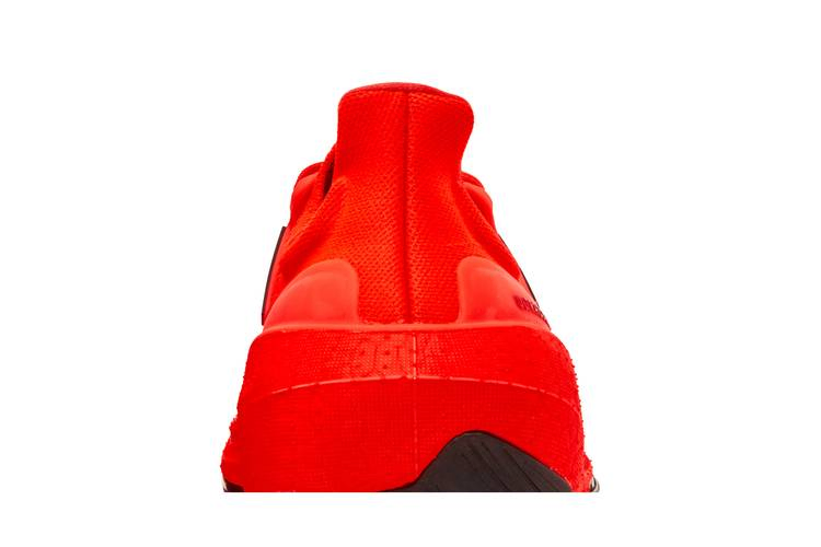 Кроссовки adidas UltraBoost Light 'Solar Red'