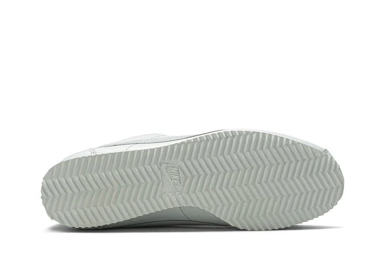 Кроссовки Nike Wmns Classic Cortez Premium 'Barely Grey'