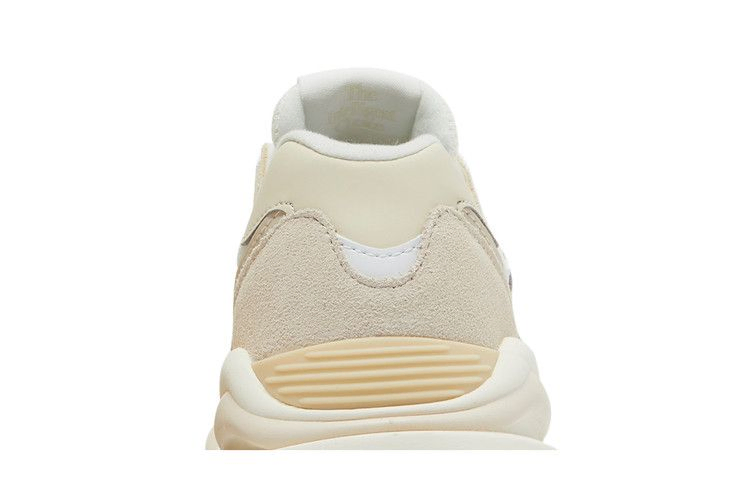 Кроссовки New Balance Wmns 57/40 'Sea Salt'