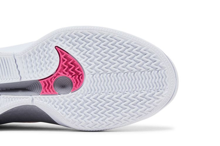 Кроссовки Nike Wmns Sabrina 2 'Lily'
