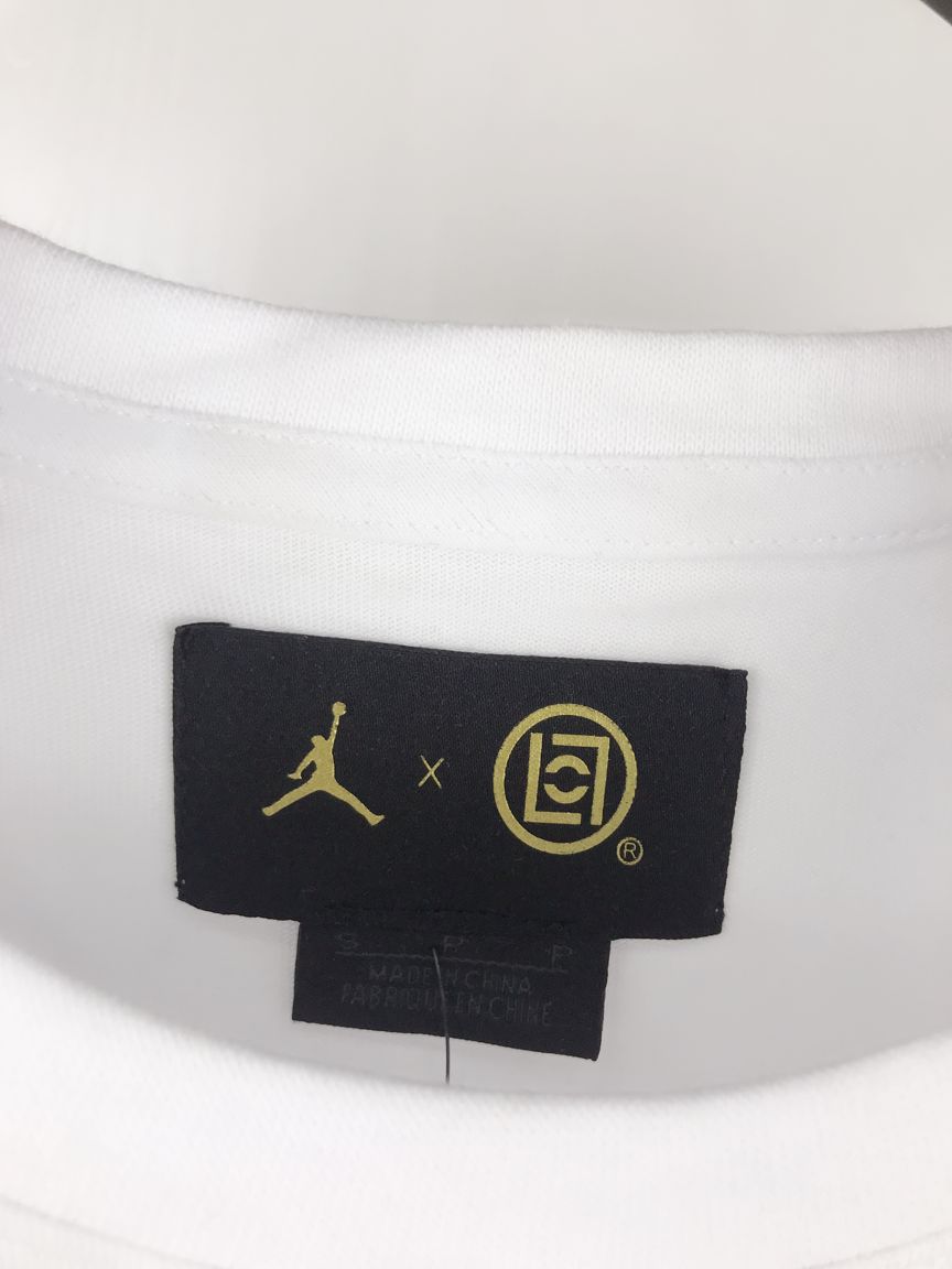 2019-CLOT-x-Jordan-White-T-shirt-2