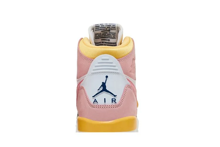 Кроссовки Air Jordan Legacy 312 GS 'White Coral French Blue'