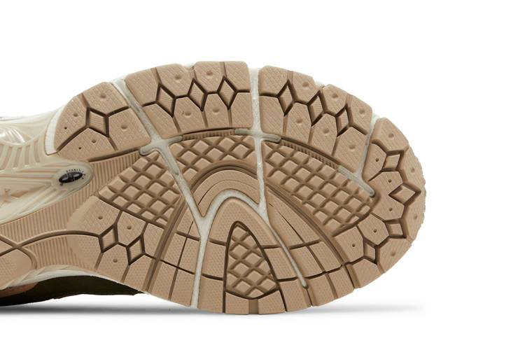 Кроссовки New Balance 1906F 'Dark Moss Frappe'