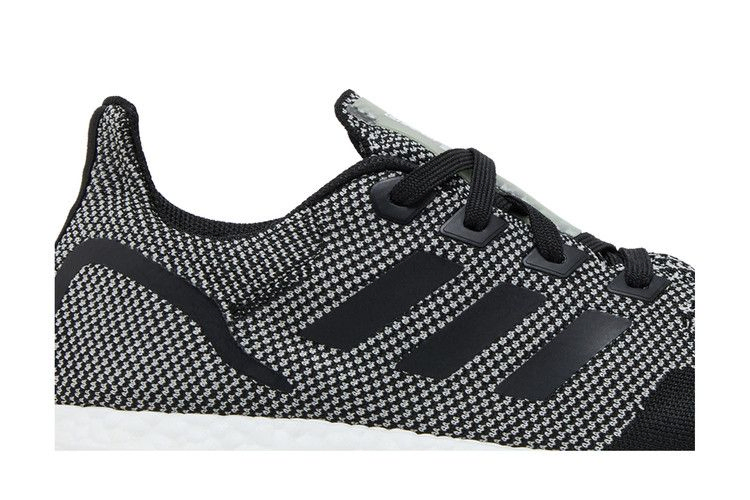 Кроссовки Adidas UltraBoost Made To Be Remade 'Black White'