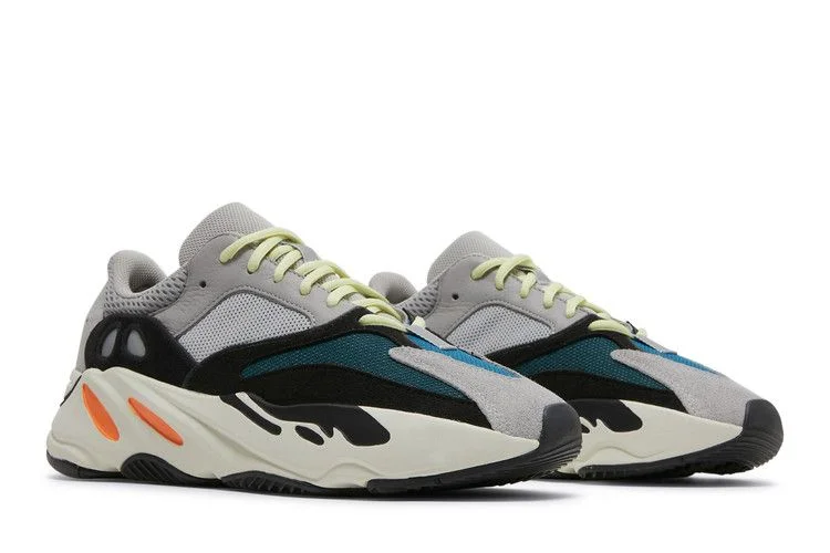 Krossovki-adidas-Yeezy-Boost-700-Wave-Runner-2017-7