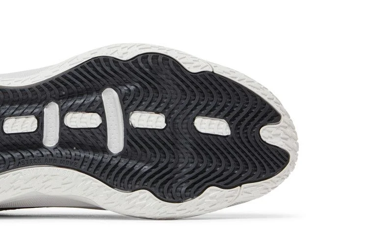 Кроссовки adidas Dame 8 'Dame Time'