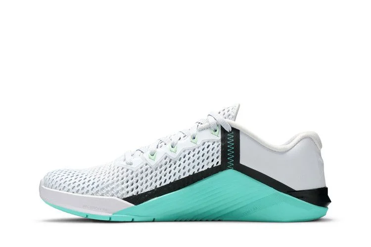 Krossovki-Nike-Metcon-6-Football-Grey-Jade-2