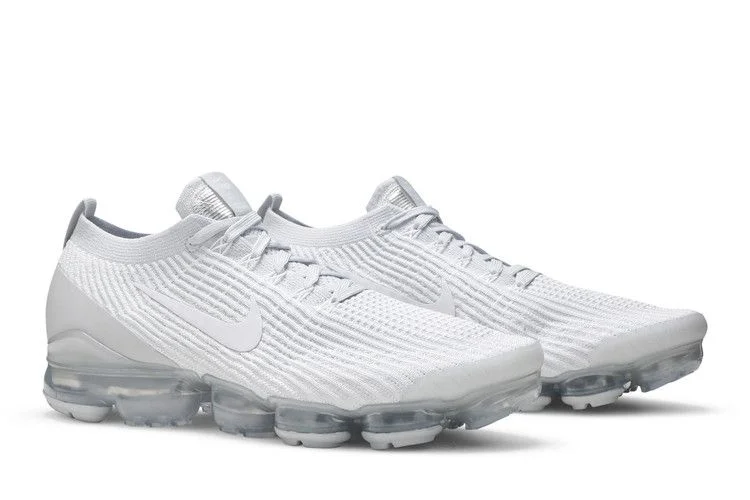 Krossovki-Nike-Air-VaporMax-Flyknit-3-Pure-Platinum-7