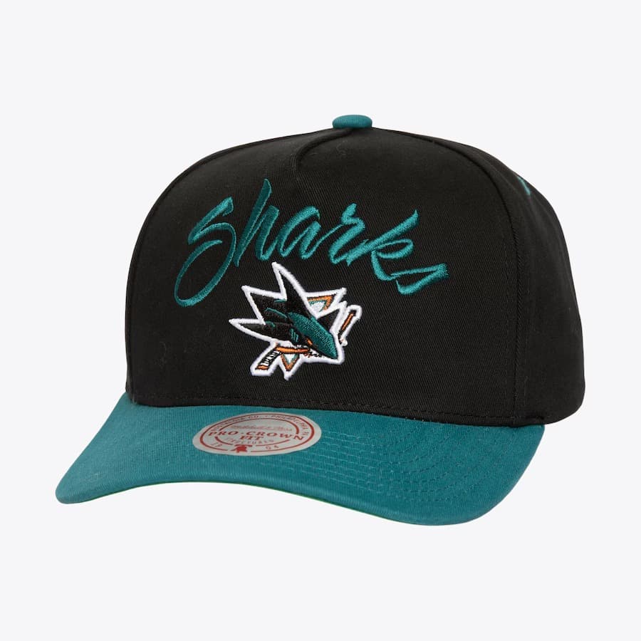 Бейсболка Mitchell & Ness Black San Jose Sharks Script Arch Pro Pro Crown Snapback Hat