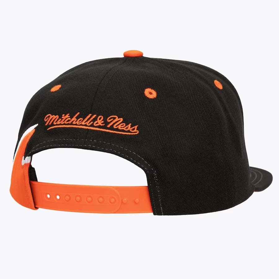 Бейсболка Mitchell & Ness Black Philadelphia Flyers Vintage Hockey Rising Tide OG Snapback Hat