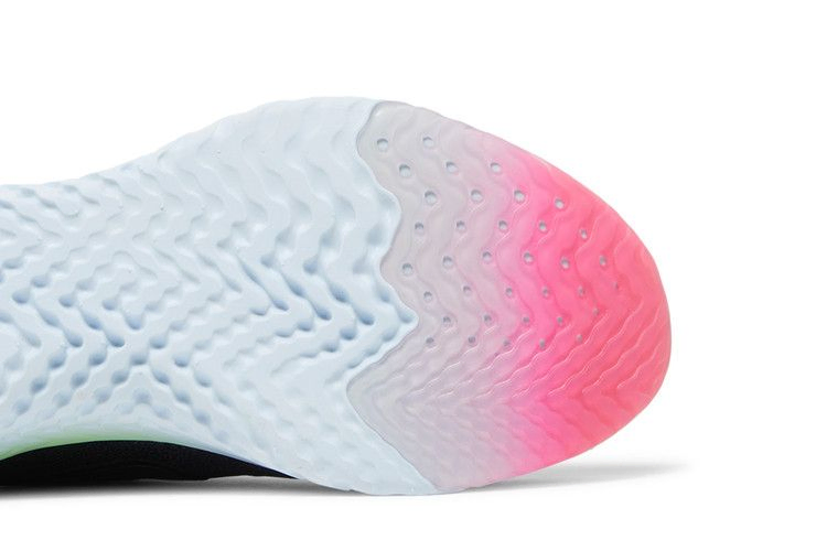 Кроссовки Nike Wmns Epic React Flyknit 2 'Pixel'