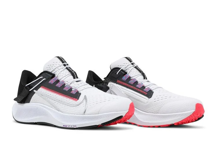 Krossovki-Nike-Wmns-Air-Zoom-Pegasus-38-FlyEase-White-Metallic-Silver-7