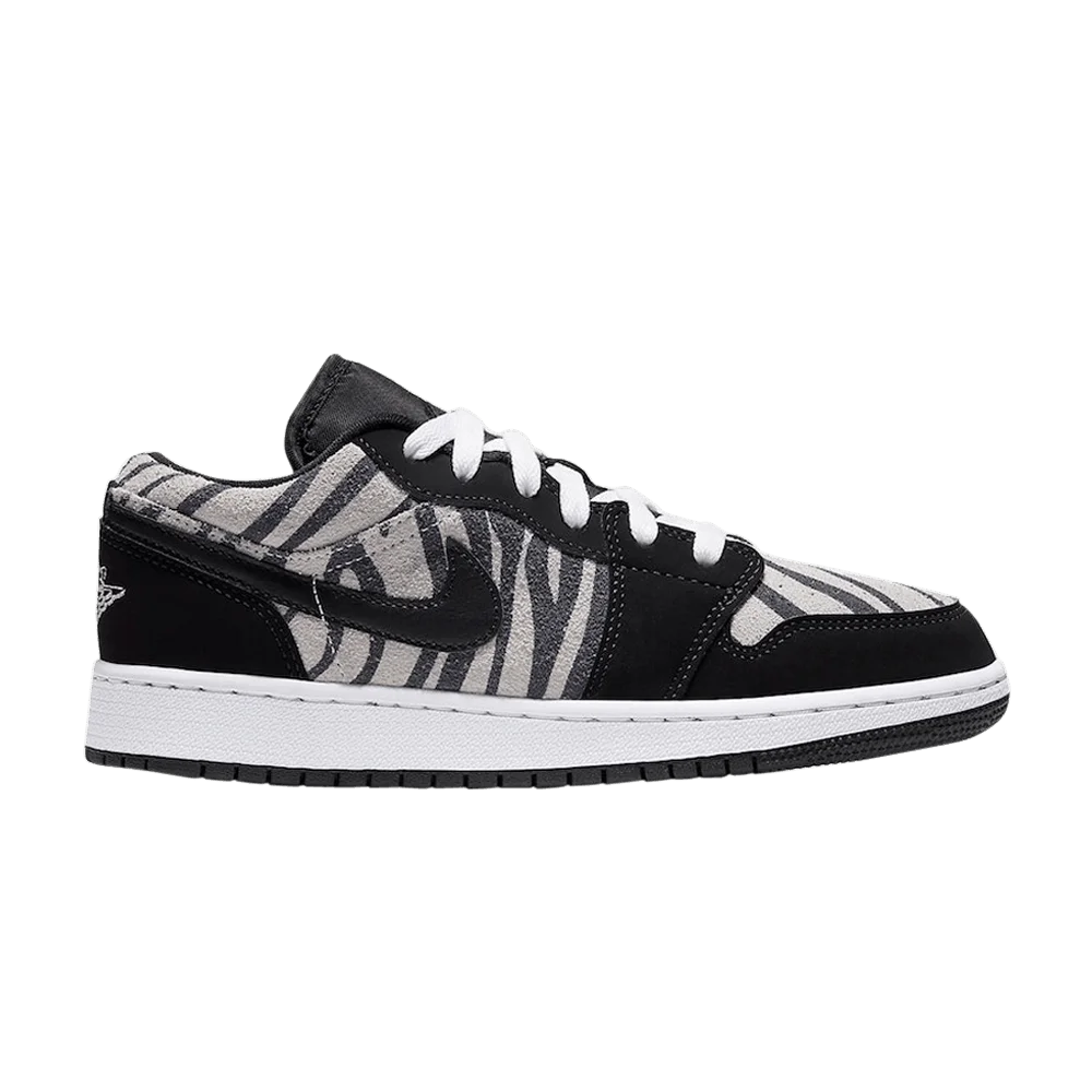 Krossovki-Air-Jordan-1-Low-GS-Zebra