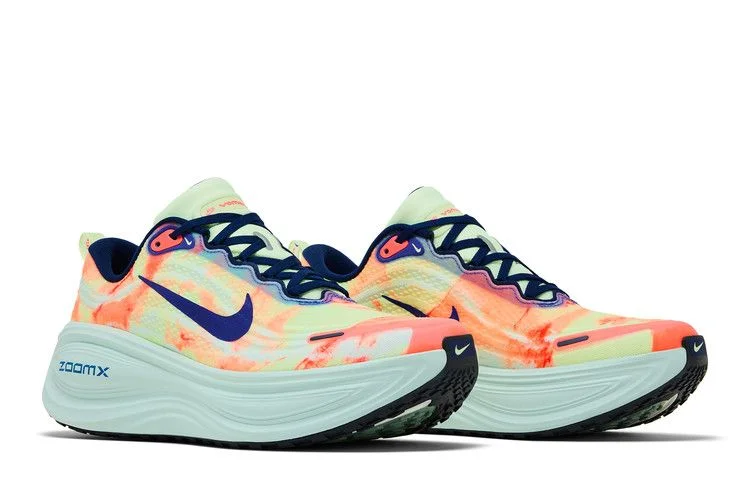 Krossovki-Nike-Vomero-Plus-Barely-Volt-7