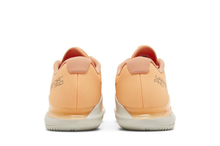 Кроссовки NikeCourt Air Zoom Vapor Pro 'Peach Cream'