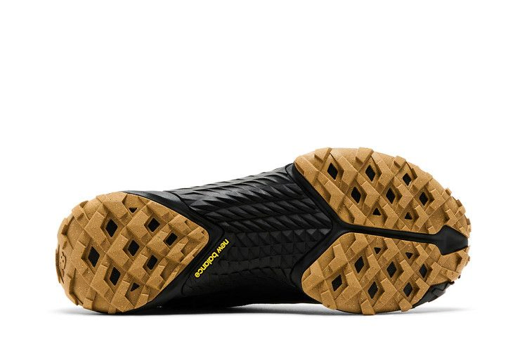 Кроссовки New Balance Wmns Minimus Trail 'Black Great Plains'