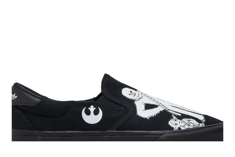 star-wars-x-court-rallye-slip-rebels-and-the-first-order-fy5312_01