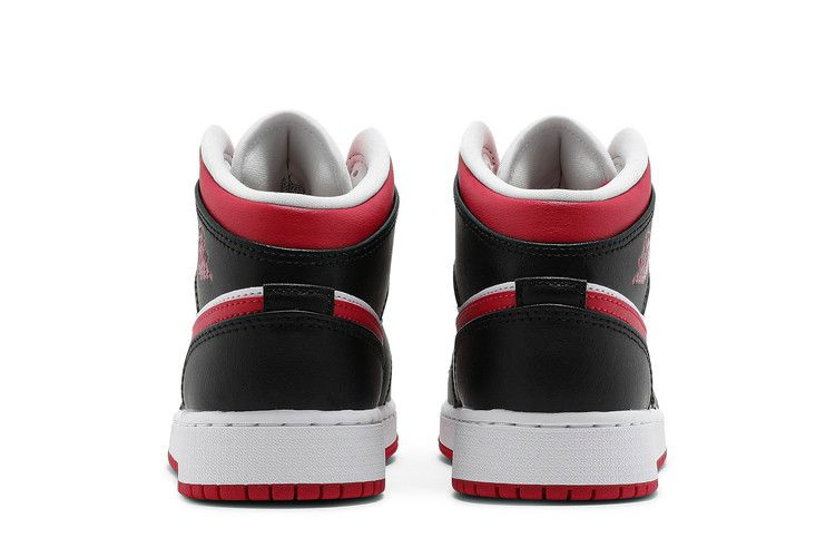 air-jordan-1-mid-gs-white-very-berry-554725-016_05
