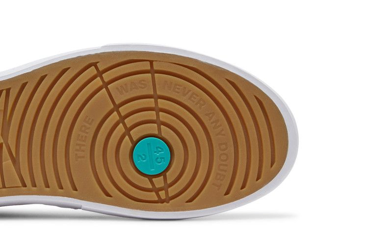 jordan-series-01-mid-iris-whisper-da8026-500_04