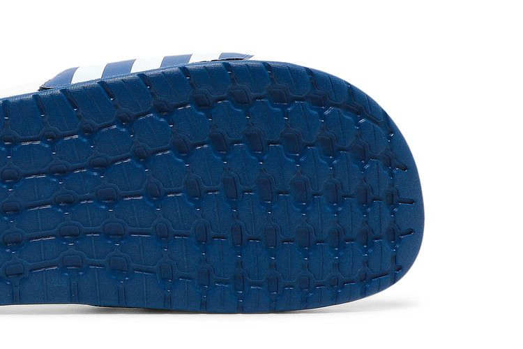 adilette-boost-slides-crew-blue-fx5896_04