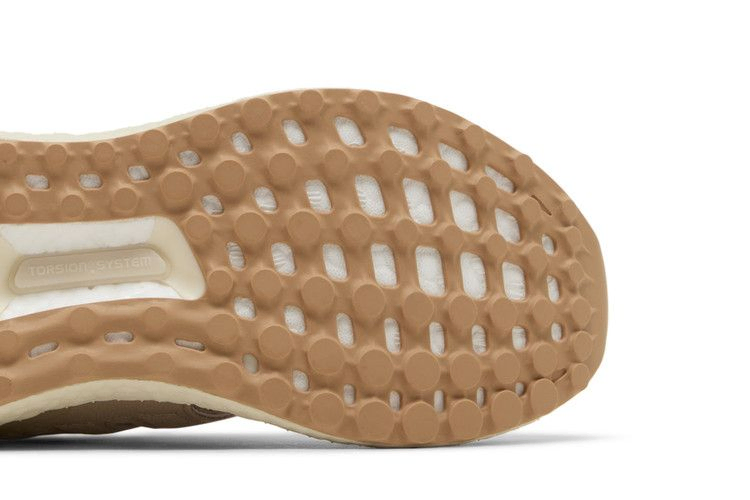 Кроссовки adidas Wmns UltraBoost 1.0 'Magic Beige'