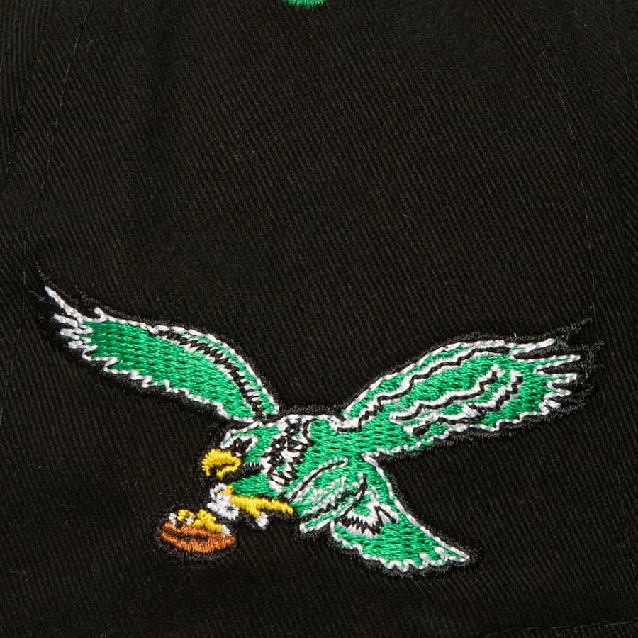 Бейсболка Mitchell & Ness Black Philadelphia Eagles Block Sweep Pro Adjustable Hat