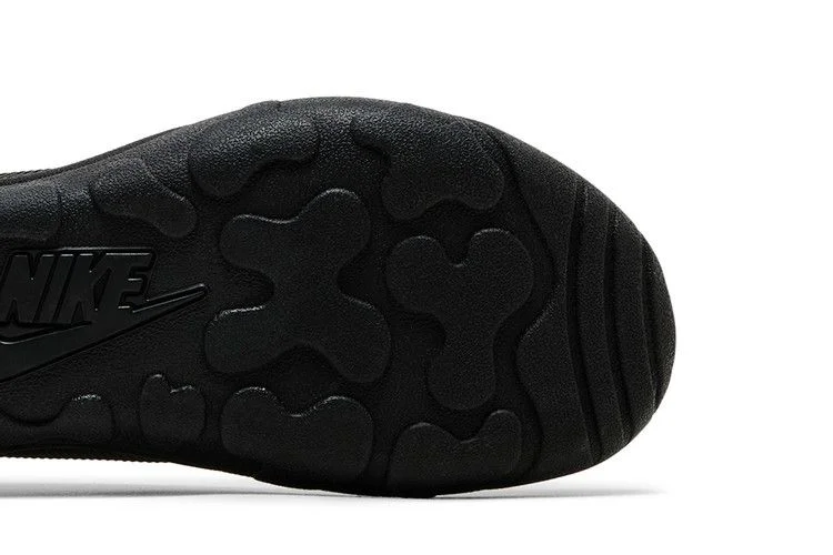 Krossovki-Nike-Aqua-Turf-Black-Off-Noir-4