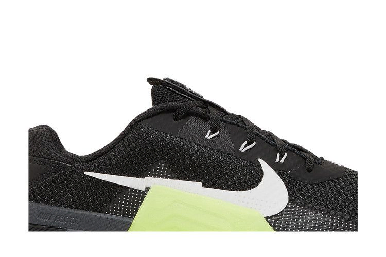 Кроссовки Nike Metcon 7 'Black Volt'