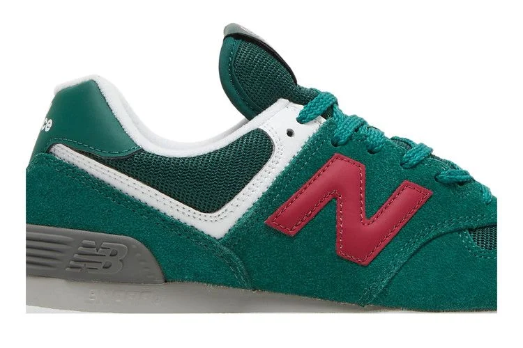 Krossovki-New-Balance-Wmns-574-Green-Garnet-1