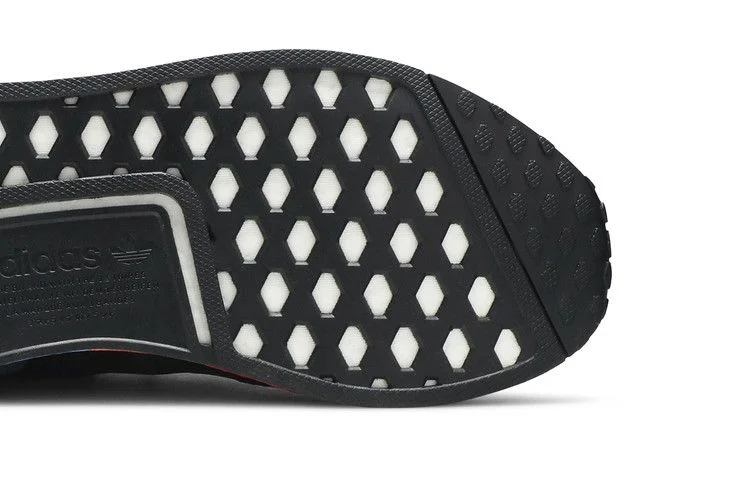 Кроссовки Adidas NMD_R1 V2 'OG'