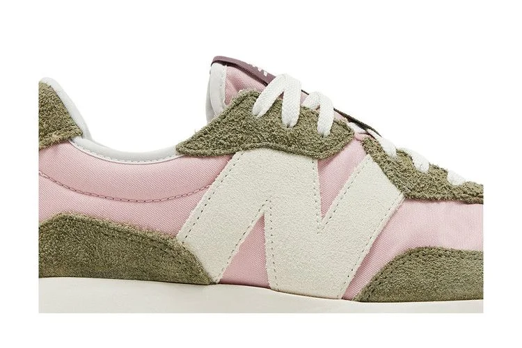 Кроссовки New Balance Wmns 327 'Dark Olivine Licorice'