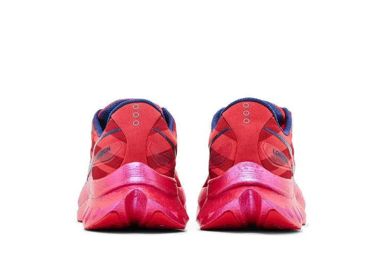 Кроссовки Saucony Endorphin Speed 4 'London'