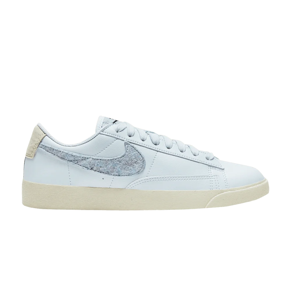 Krossovki-Nike-Wmns-Blazer-Low-SE-Recycled-Wool-Pack-Light-Armory-Blue