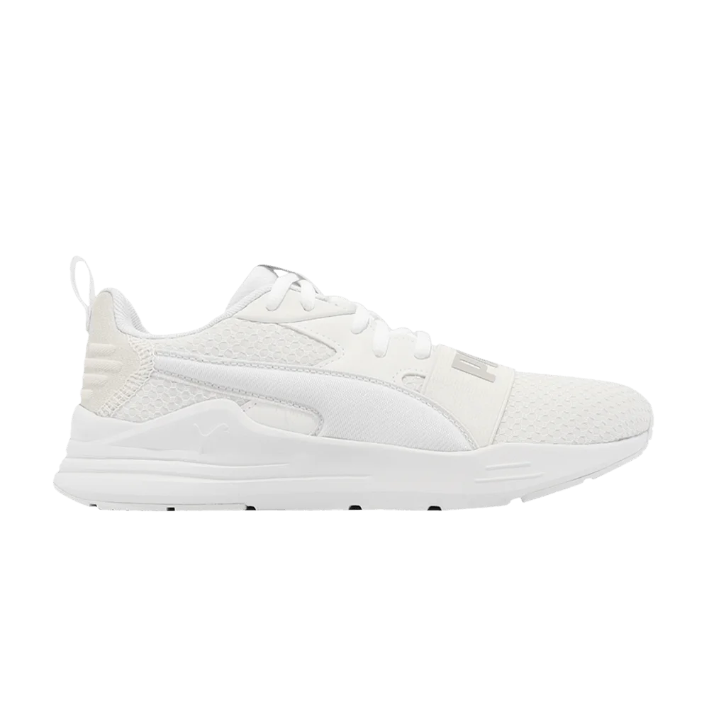 Krossovki-Puma-Wired-Run-Pure-White-Cool-Light-Grey