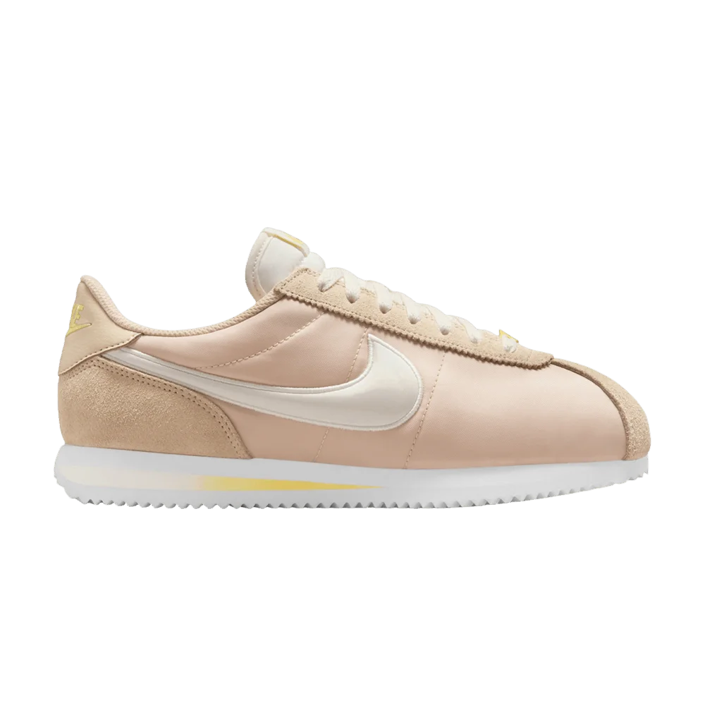 Krossovki-Nike-Wmns-Cortez-FL1-Alabaster-Soft-Yellow