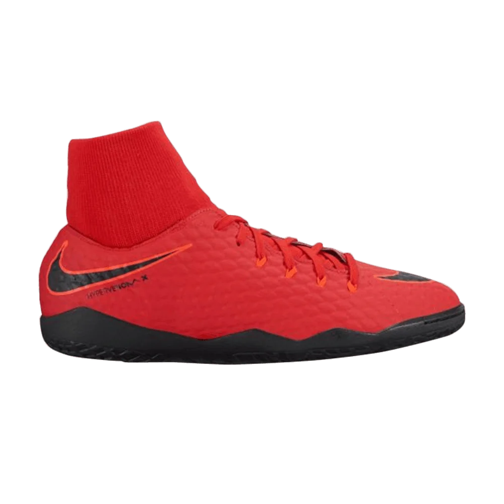 Krossovki-Nike-HypervenomX-Phelon-3-DF-IC
