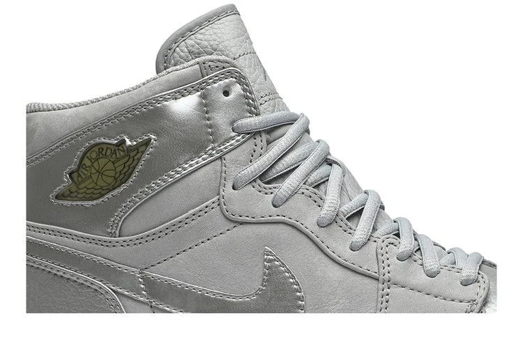 Кроссовки Air Jordan 1 CO.JP 'Metallic Silver' 2001