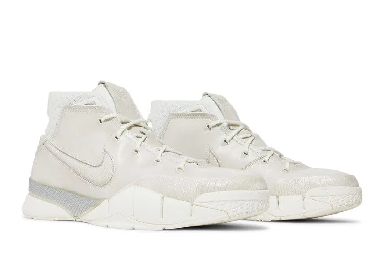 Кроссовки Nike Zoom Kobe 1 'Fade To Black'