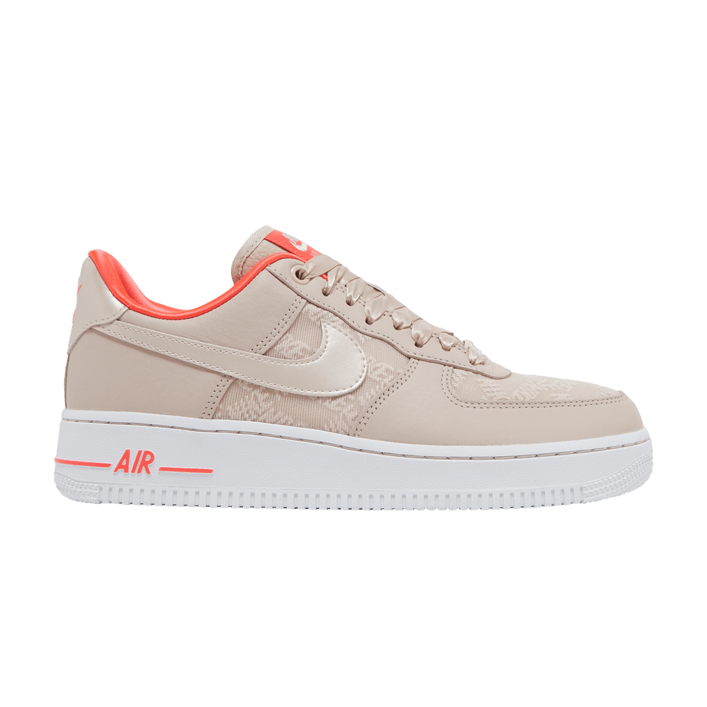 wmns-air-force-1-07-fossil-stone-laser-crimson-dq7782-200