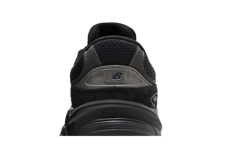 Кроссовки New Balance 990v6 Big Kid 'Black Metallic'