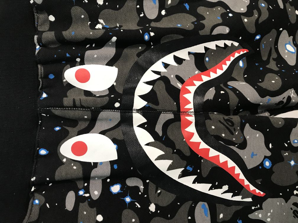Спортивные шорты BAPE Shark Shorts Space Camo Glow In The Dark