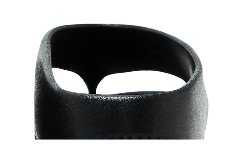 wmns-calm-slide-triple-black-fd4115-001_06