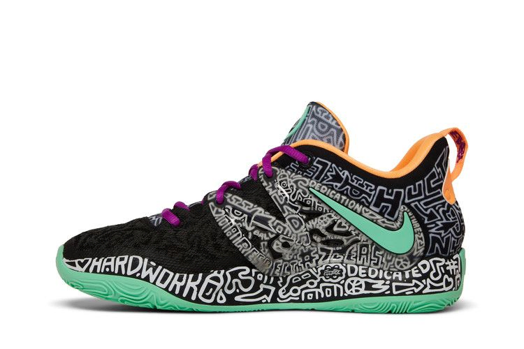 kd-15-brooklyn-graffiti-dc1975-005_02
