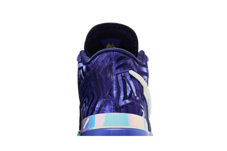 Krossovki-Monopoly-x-Nike-Zoom-LeBron-NXXT-Genisus-EP-Persian-Violet-6