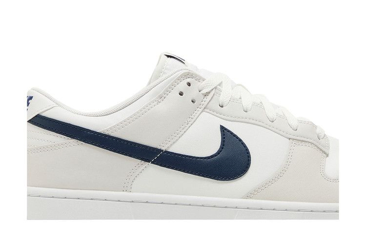 dunk-low-white-midnight-navy-dv0831-111_01