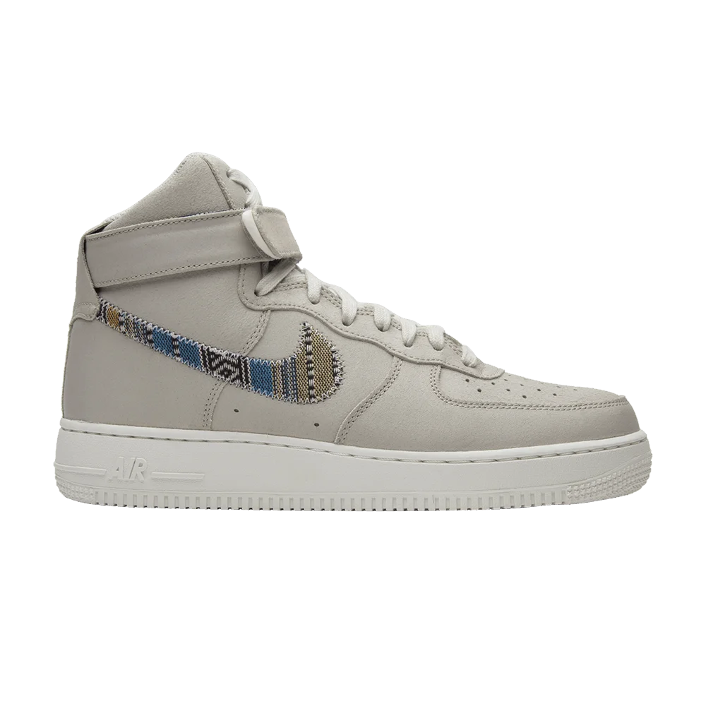 Krossovki-Nike-Air-Force-1-High-07-LV8-Afro-Punk
