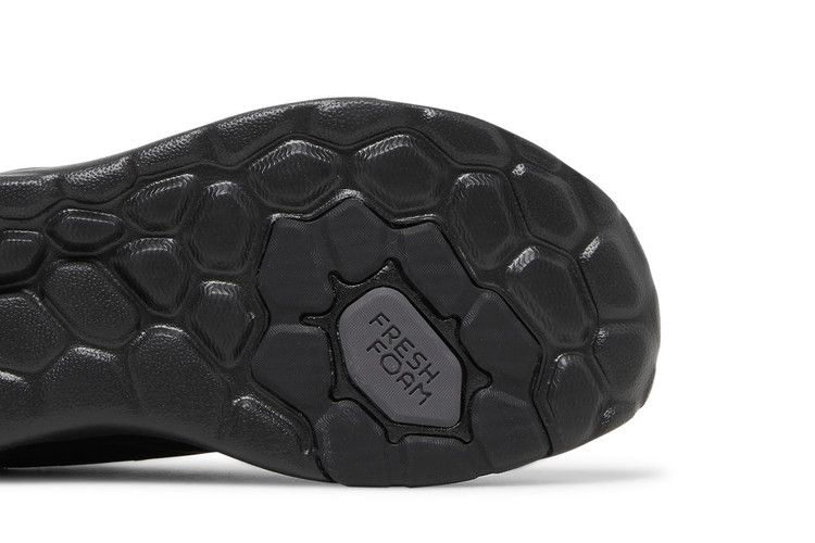 Кроссовки New Balance Wmns Fresh Foam Roav v2 'Black Magnet'